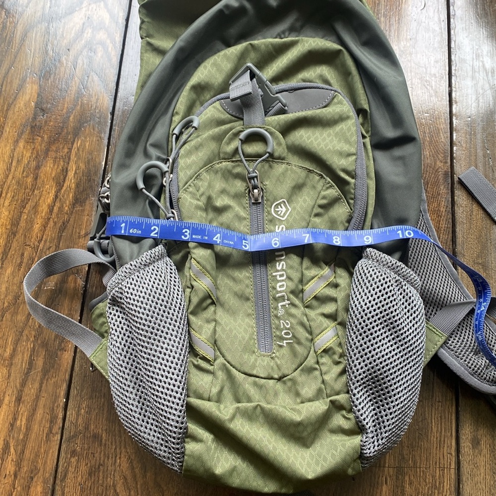 Green Backpack - Picture 6 of 7
